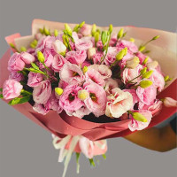 Lisianthus Dream” – 15 Lisianthus Stems – Elegant Mono Bouquet